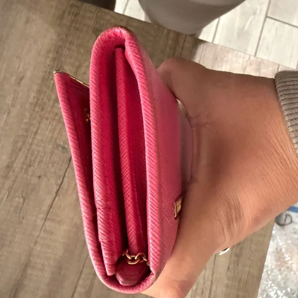 Prada Red Wallet with Gold Chain - Picture 8 of 9